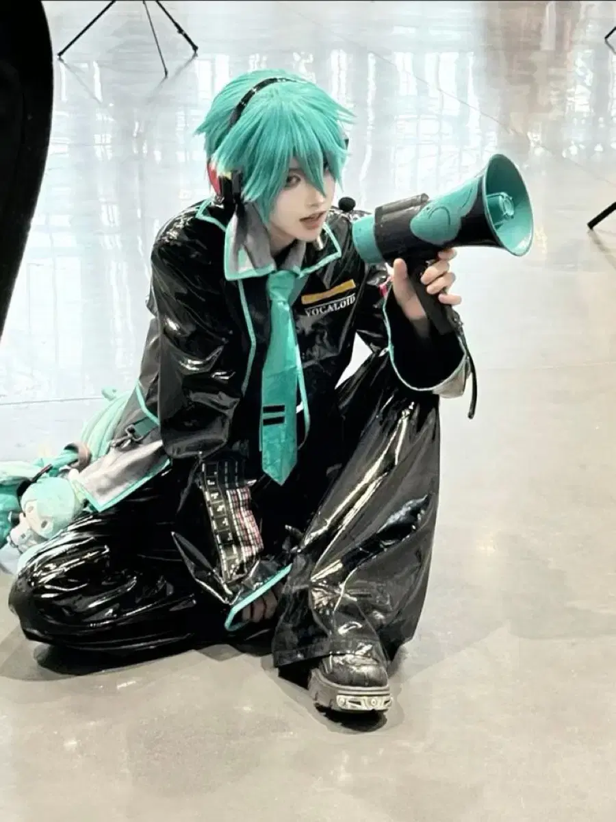 ラビットホール スーツ ヴィッグ付き！ 男装 コスプレ衣装 初音ミク